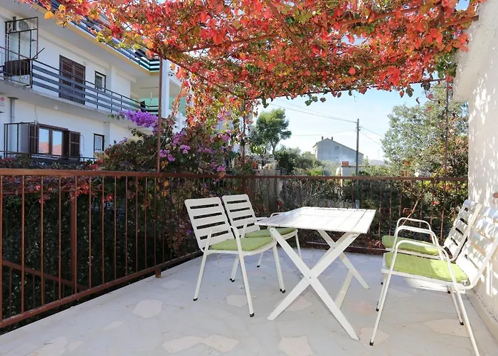 아파트 By The Sea Arbanija, Ciovo - 10340