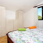 Apartments By The Sea Arbanija, Ciovo - 10340 Trogir
