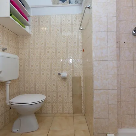 Apartments By The Sea Arbanija, Ciovo - 10340 Apartman *