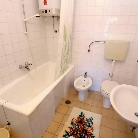 Apartamento By The Sea Arbanija, Ciovo - 10340 Trogir